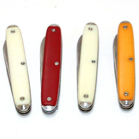 Color Changing Knives by Jose de la Torre