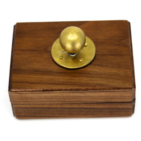 Clairvoyant Card Box by Limited Edition Magic, Magiro
