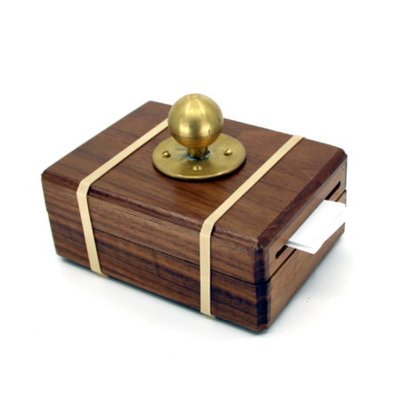 Clairvoyant Card Box by Limited Edition Magic, Magiro