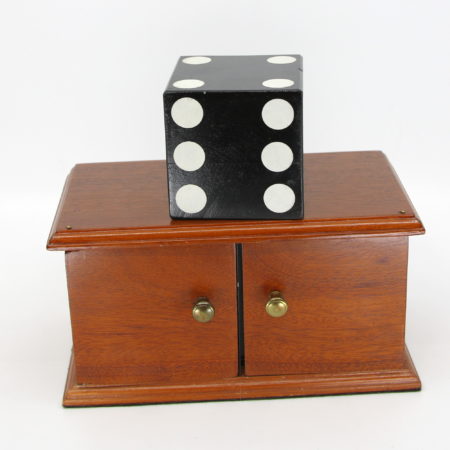Die Box (Single Door Gimmick) by Haenchen
