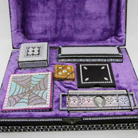 Bling Bling Box by Thomas Pohle