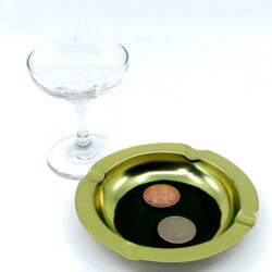 Blasted by Bob Swadling, Tannens